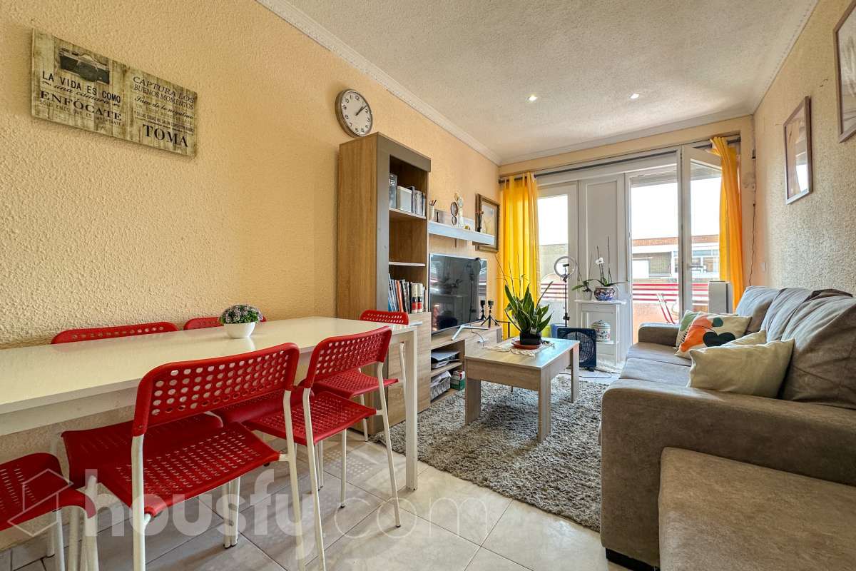 Piso en venta en Calle de Santiago Alió, Puente de Vallecas, Madrid-4
