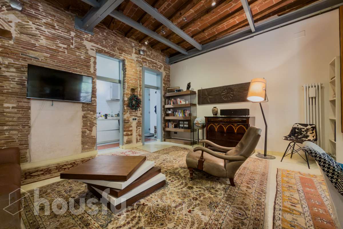 Piso en venta en Carrer dels Mirallers, Ciutat Vella, Barcelona-1
