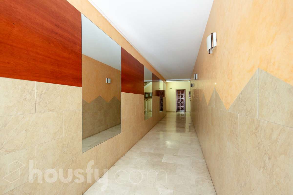 Piso en venta en Passeig Ametllers,  Esplugues de Llobregat-1