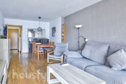 Piso en venta en Ronda d'Alfons X el Savi, Escorxador, Mataró-0