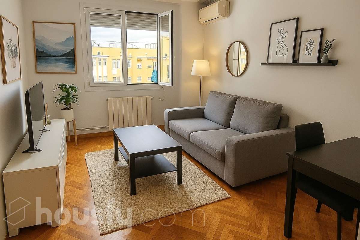 Piso en venta en Carrer de la Indústria, Eixample, Barcelona-0