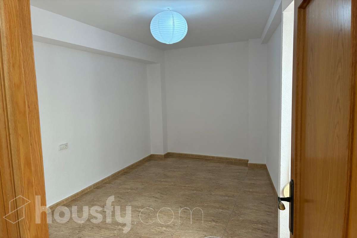 Piso en alquiler en Carrer Major,  Oliva-4