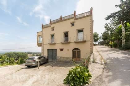 Casa en venta en CL MAJOR (ARGENÇOLA),, Argençola-0
