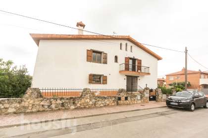 Casa en venta en Carrer Santa Magdalena, Centro, Roda de Berà-0