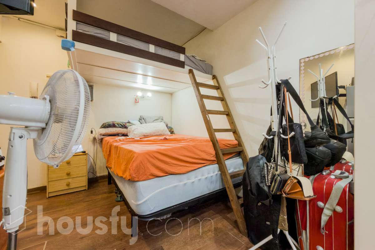 Piso en venta en CL MOLI, 88, Nou Barris, Barcelona-4
