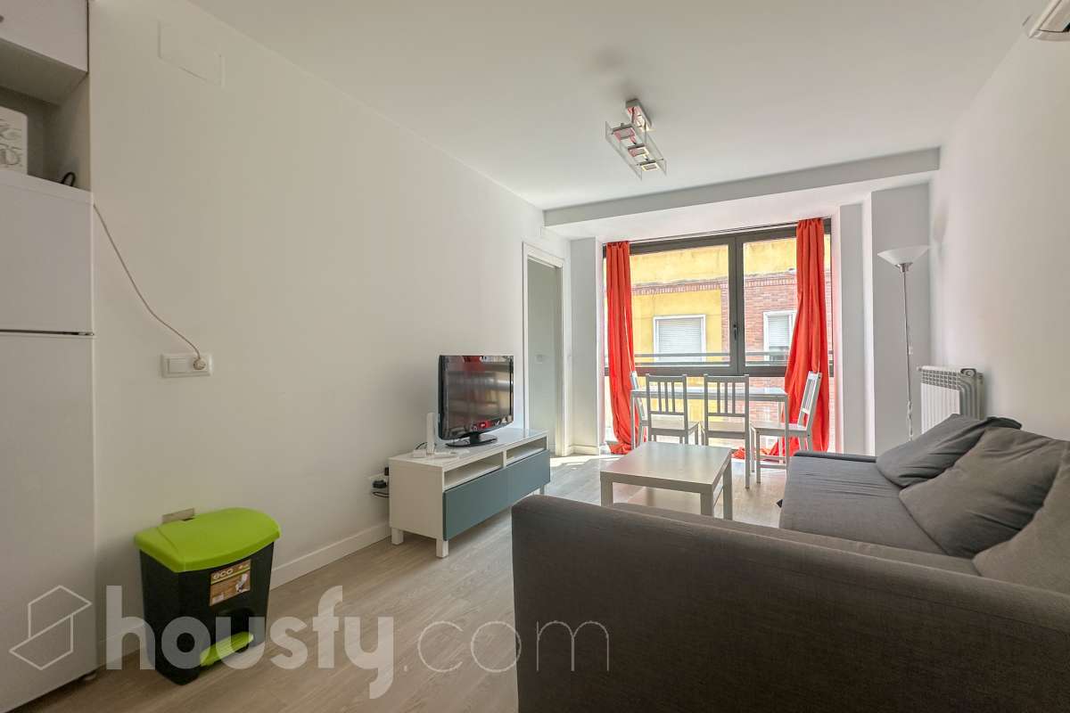 Piso en venta en Cl. Oviedo, Tetuán, Madrid-3