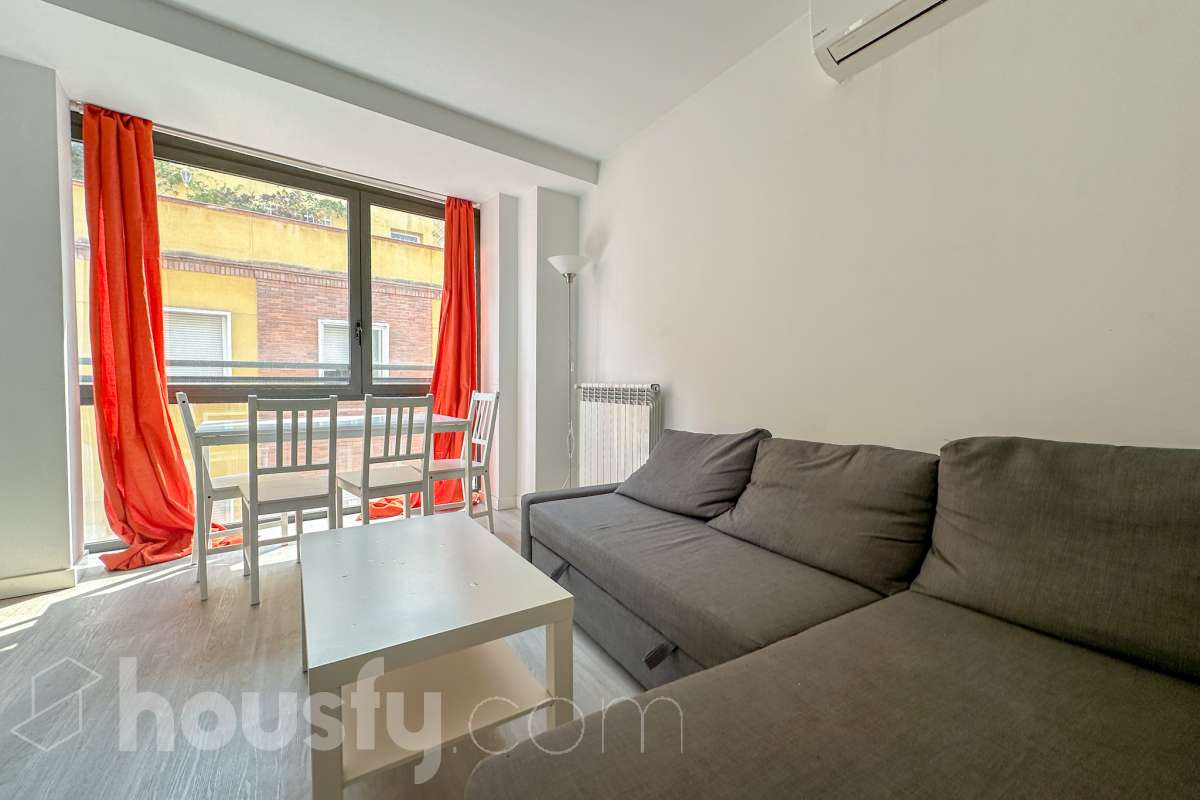 Piso en venta en Cl. Oviedo, Tetuán, Madrid-1