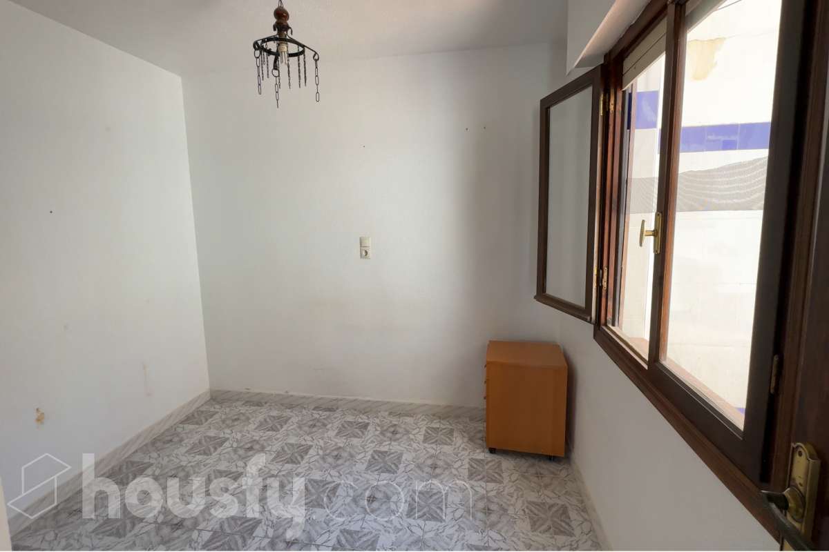 Casa en alquiler en Urbanizacion Torre Almendros I, 103, Torrevieja 03180,  Torrevieja-2