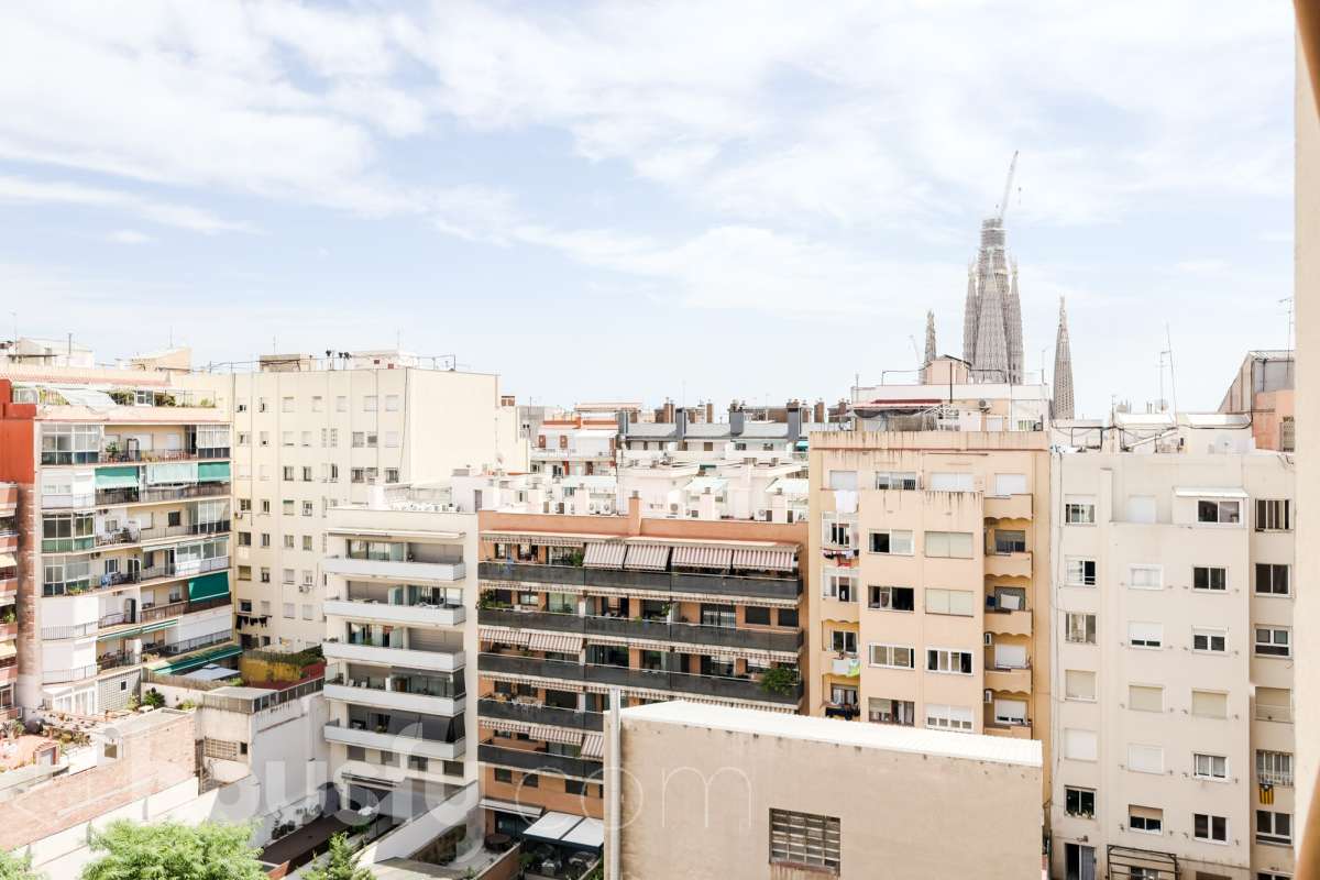 Piso en venta en Carrer de Sant Antoni Maria Claret, Eixample, Barcelona-0