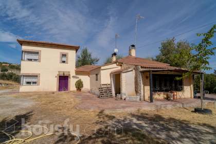 Casa en venta en Urb. Valdeperales de Arriba, Perales de Tajuña-0
