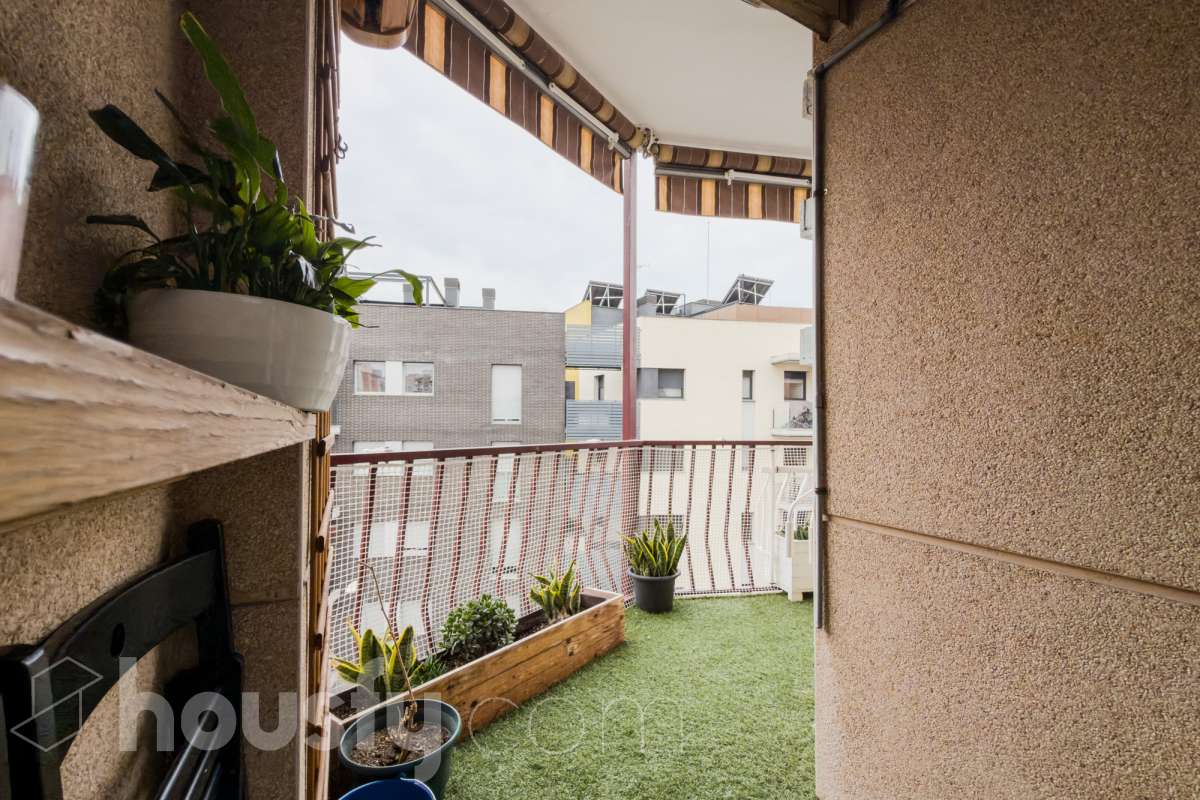 Piso en venta en Avinguda d'Alfons XIII,  Badalona-1