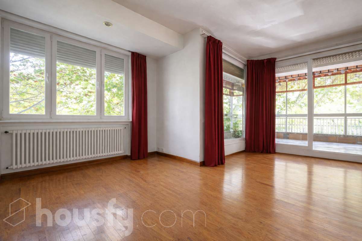 Piso en venta en Calle de Jesús Aprendiz, Retiro, Madrid-1