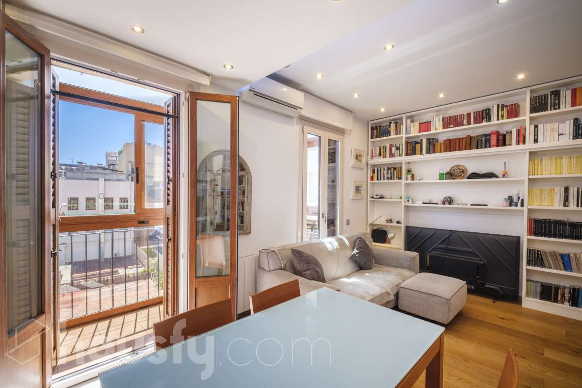 Piso en venta en Carrer de la Diputació, Eixample, Barcelona-0