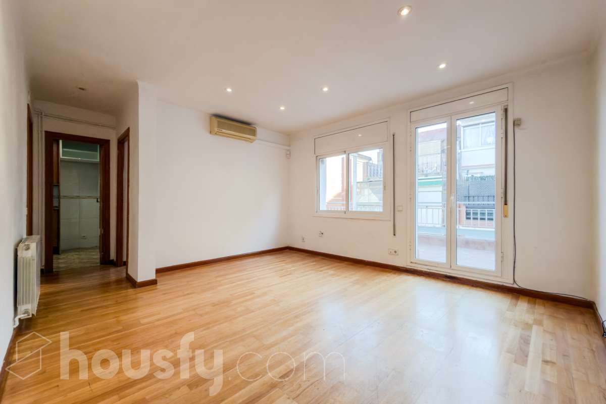 Piso en venta en Carrer del Mas Duran, Nou Barris, Barcelona-1
