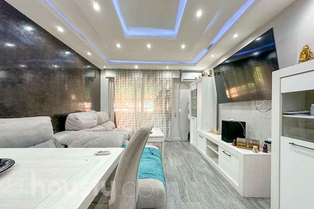 Piso en venta en Cl. Monte Montjuich, Villa de Vallecas, Madrid-3