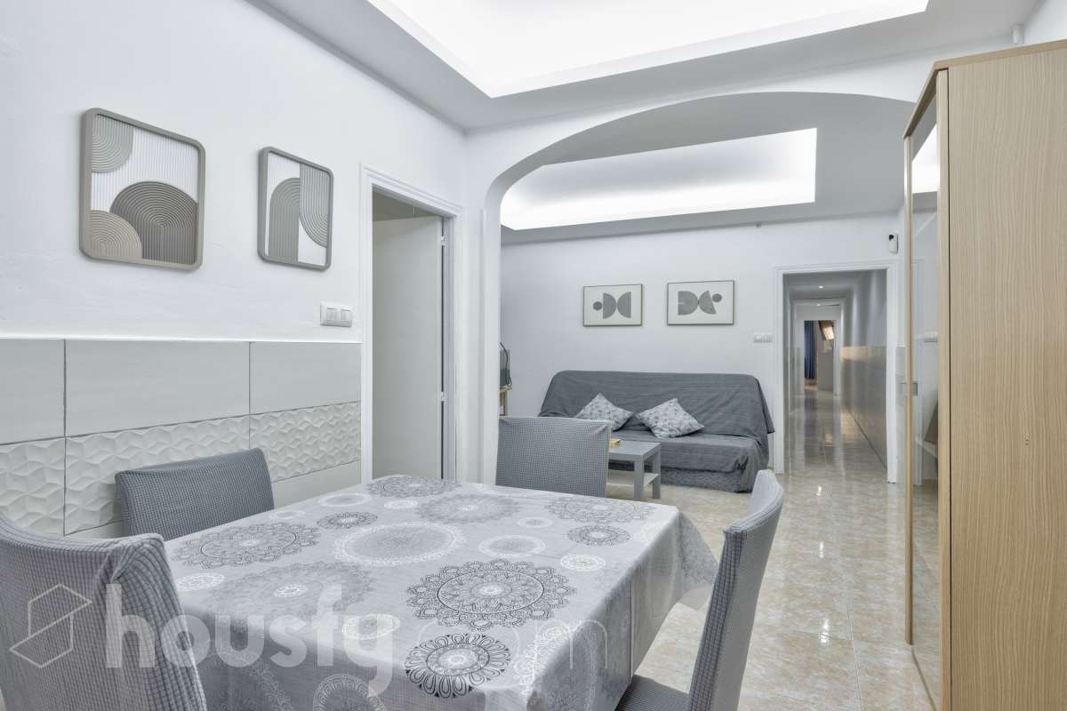 Piso en venta en Carrer de California, Nord-Est, Terrassa-1