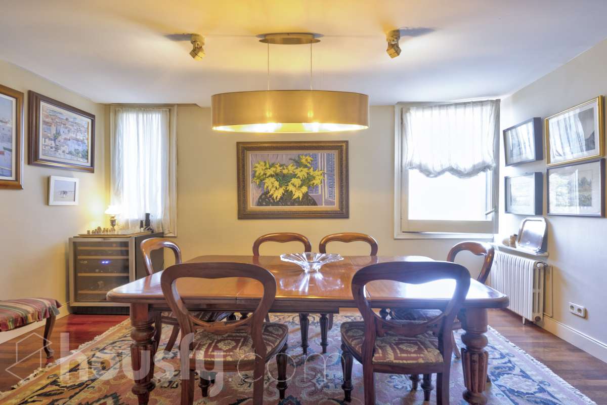 Casa en venta en Carrer Apel·les Mestres,  Cerdanyola del Vallès-3