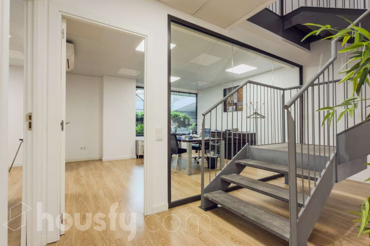 Local en venta en Carrer Vergos, Sarrià-Sant Gervasi, Barcelona-0