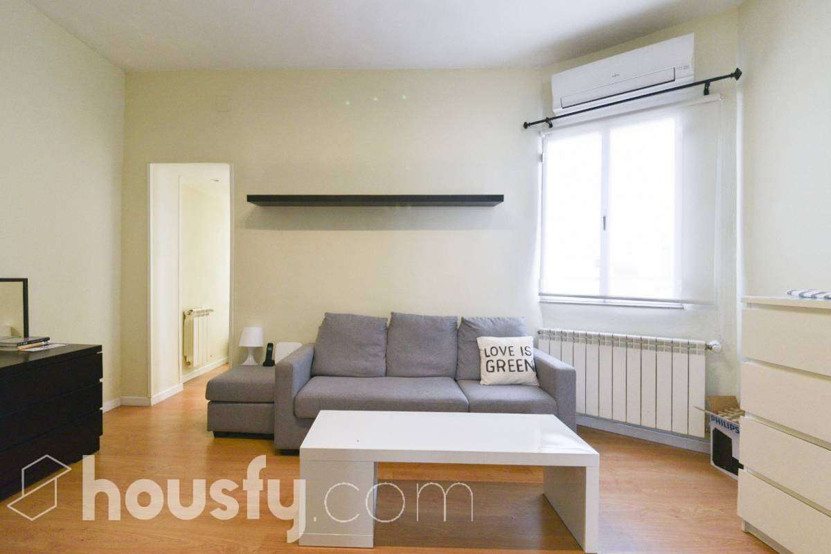 Piso en venta en C. Rosario Romero, Tetuán, Madrid-2