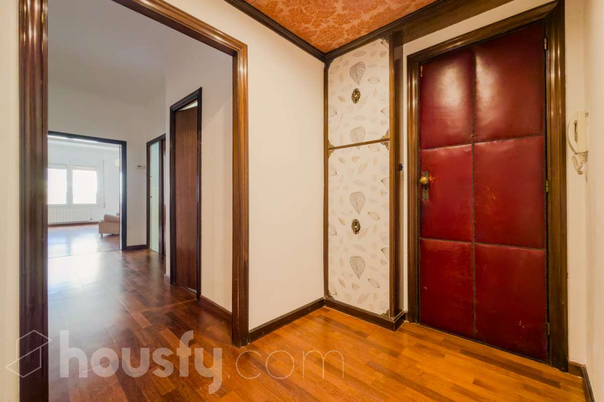 Piso en venta en Carrer de Rosalia de Castro, Horta Guinardó, Barcelona-2