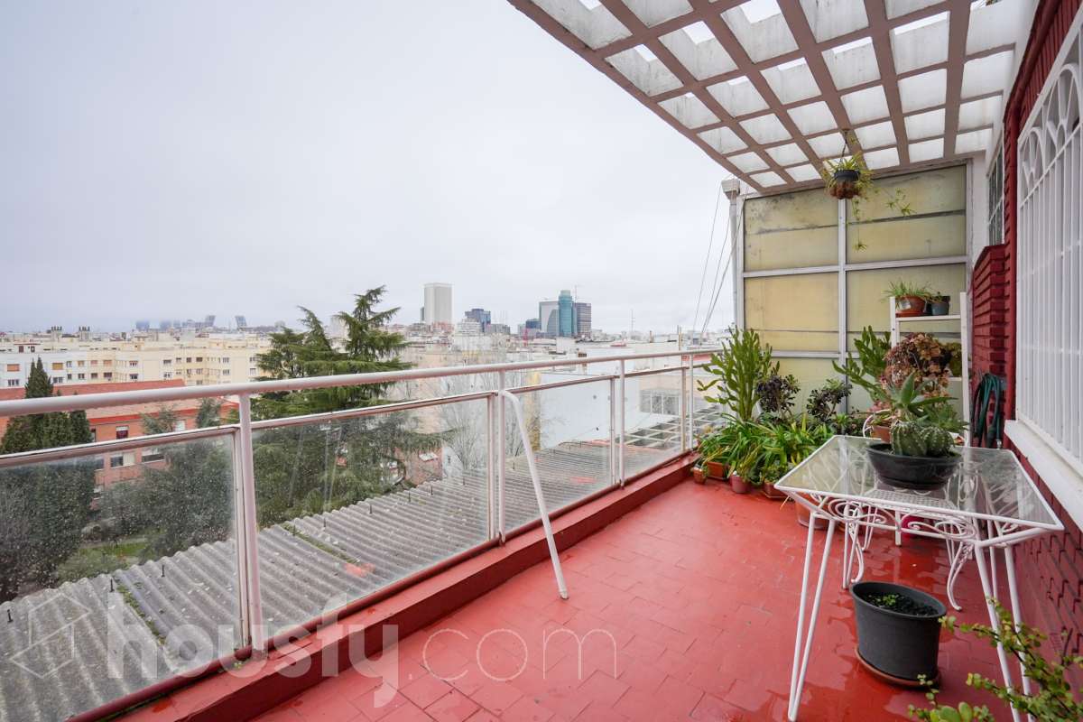 Piso en venta en Calle de Santa Engracia, Chamberí, Madrid-0