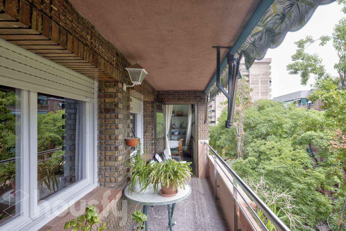 Piso en venta en Passeig Valldaura, Nou Barris, Barcelona-1
