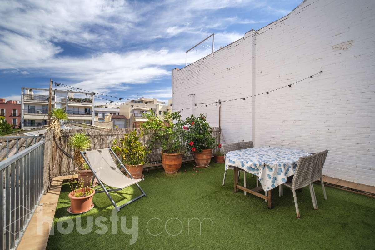 Casa en venta en Carrer de Chapí, Horta Guinardó, Barcelona-0