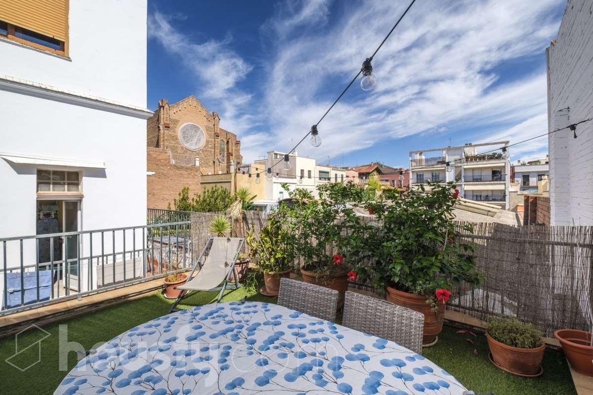 Casa en venta en Carrer de Chapí, Horta Guinardó, Barcelona-1