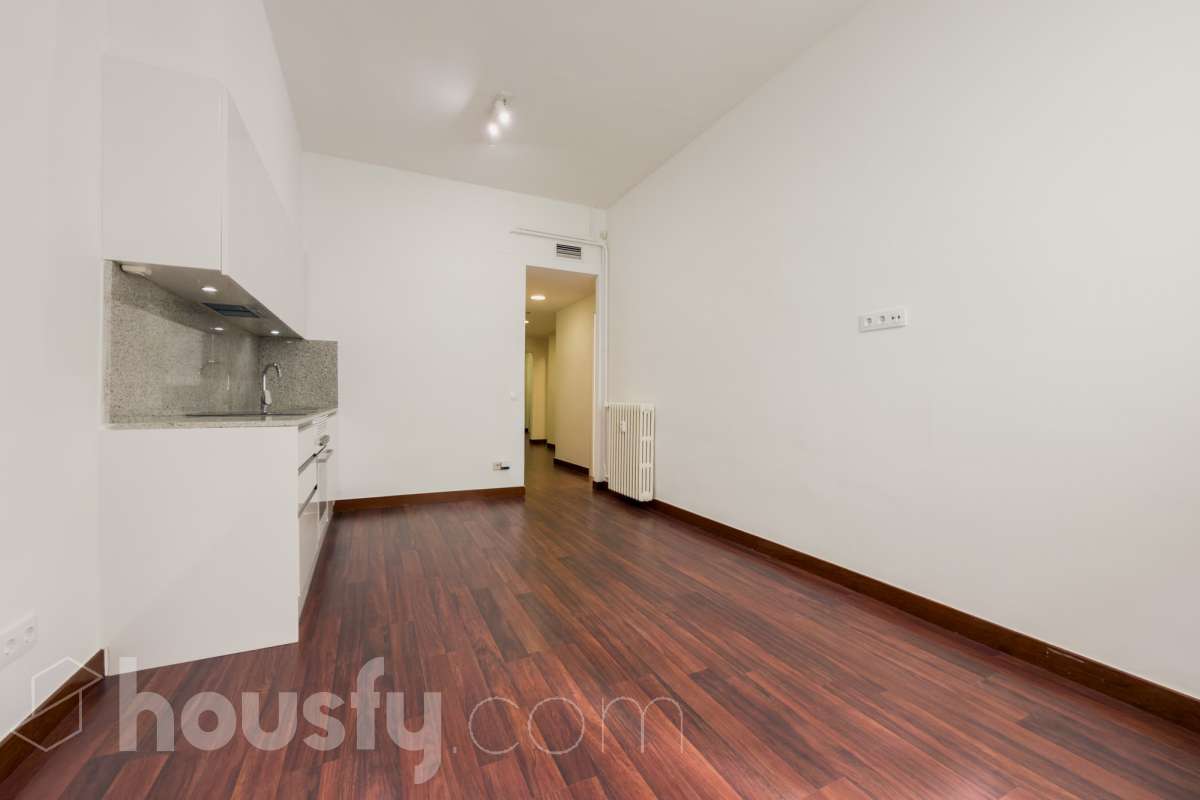 Piso en venta en Carrer Balmes, Sarrià-Sant Gervasi, Barcelona-3