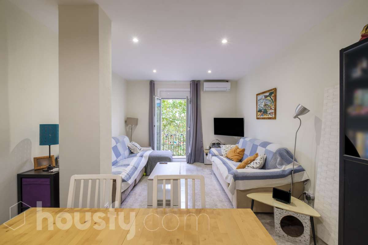 Piso en venta en Gran Via de les Corts Catalanes, Sants-Montjuïc, Barcelona-0