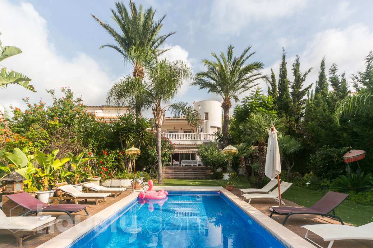 Casa en venta en Carrer Sardana,  Sitges-0