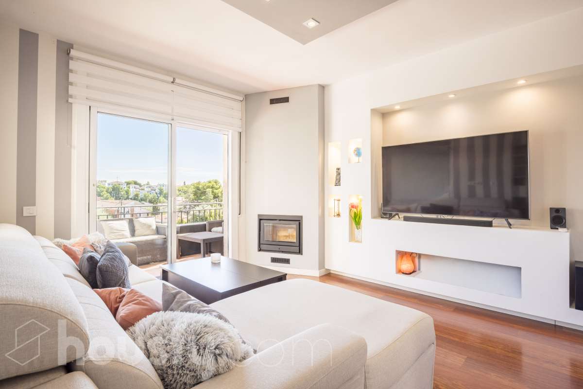 Casa en venta en Avinguda Anglaterra,  Calafell-0