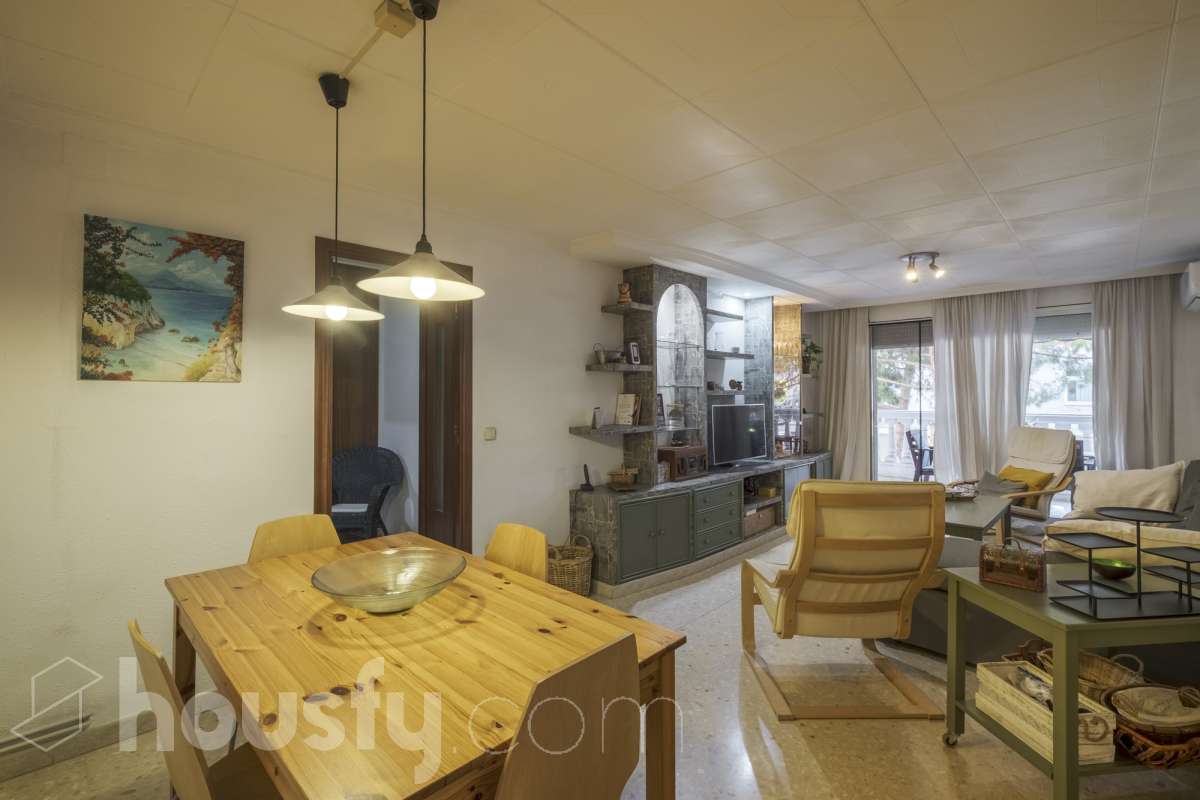 Piso en venta en Carrer de Joan Oliver,  El Prat de Llobregat-0