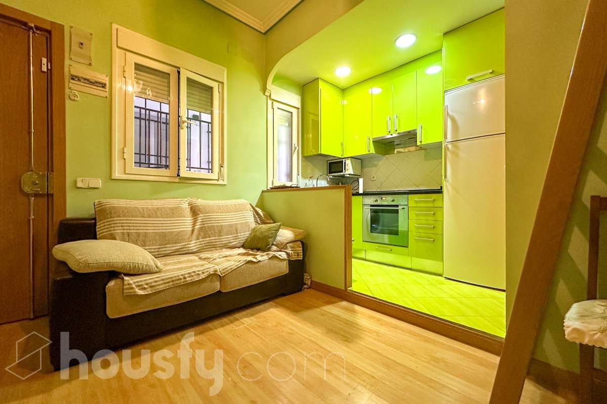Piso en venta en Calle San Cosme y San Damián, Centro, Madrid-0
