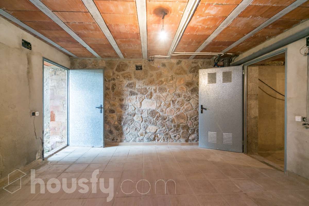 Casa en venta en CL MAJOR,  Sant Martí de Tous-1