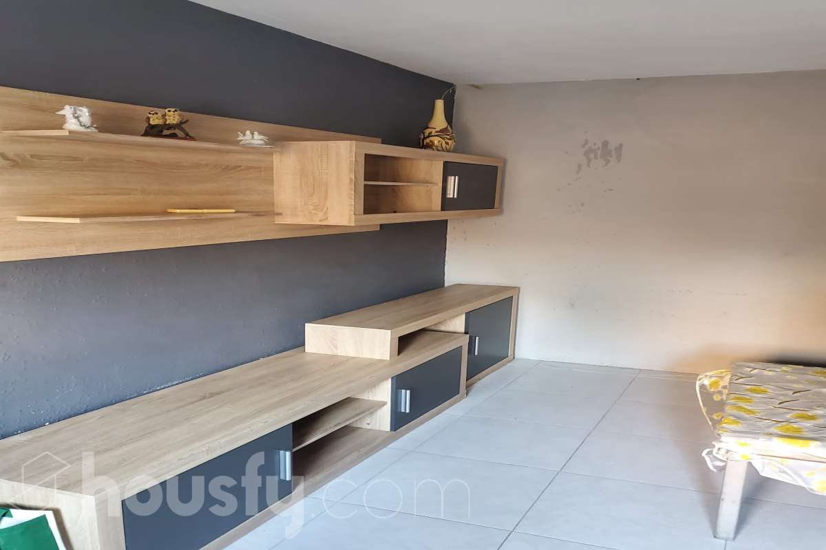 Piso en venta en Avinguda de Catalunya, La Florida - Les Planes, L'Hospitalet de Llobregat-2