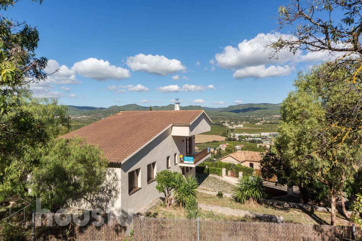 Casa en venta en CM CREU DE LA,,  Sant Martí Sarroca-0