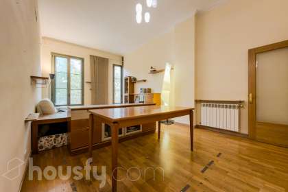 Piso en venta en Gran Via de les Corts Catalanes, La Dreta de l'Eixample, Barcelona-0