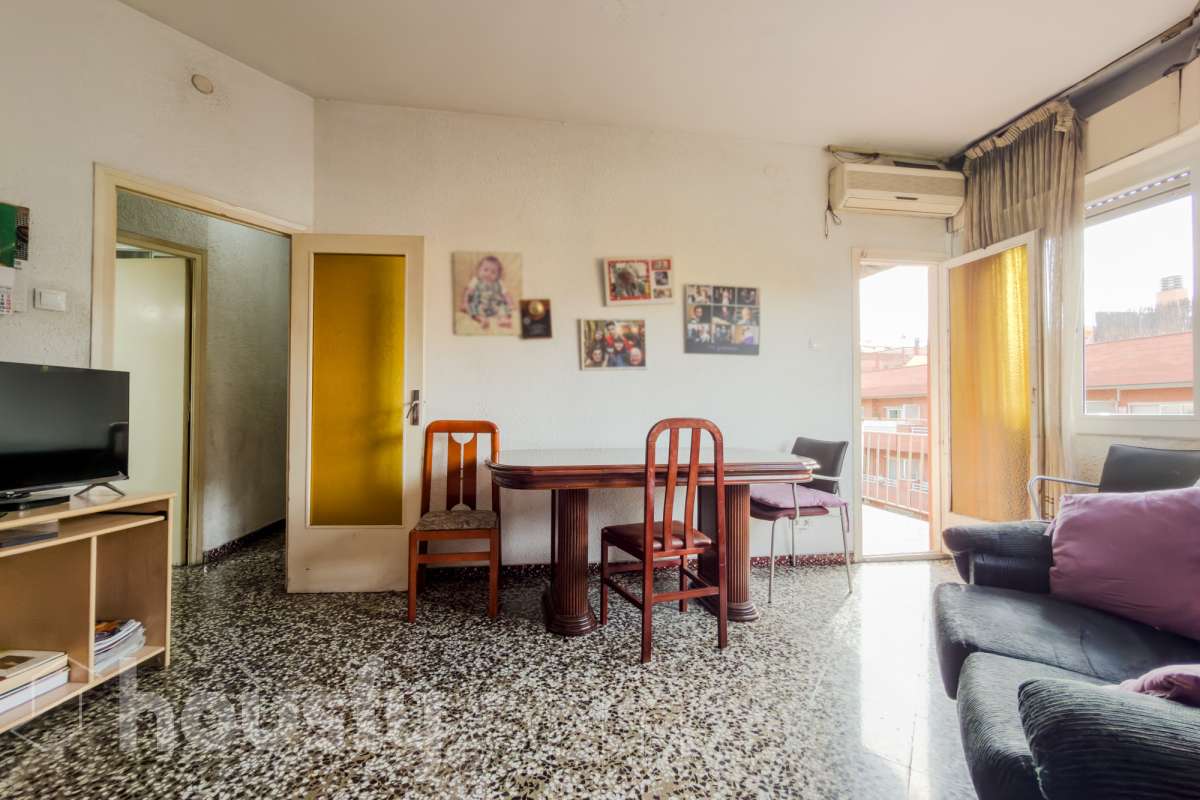 Piso en venta en Carrer d'Entença, Eixample, Barcelona-0