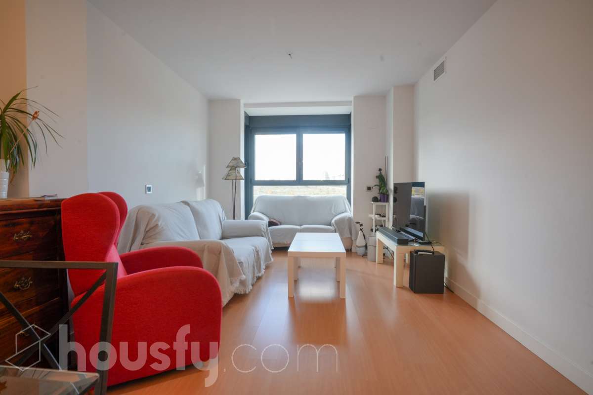 Piso en venta en Calle de María Reiche, Hortaleza, Madrid-1