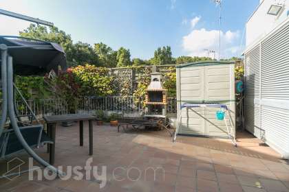 Casa en venta en CL SANT JOAN BOSCO  esc   12, Parets del Vallès-0