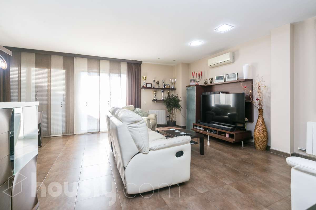 Casa en venta en CL SANT JOAN BOSCO  esc   12,  Parets del Vallès-3