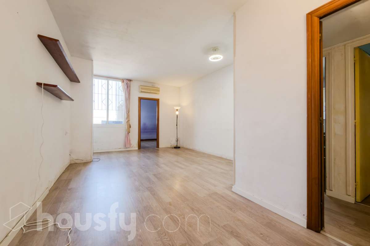 Piso en venta en Carrer de Nàpols, Gràcia, Barcelona-1