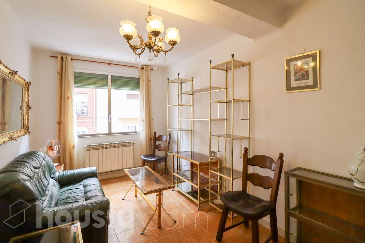 Piso en venta en Paseo de la Dirección, Tetuán, Madrid-1