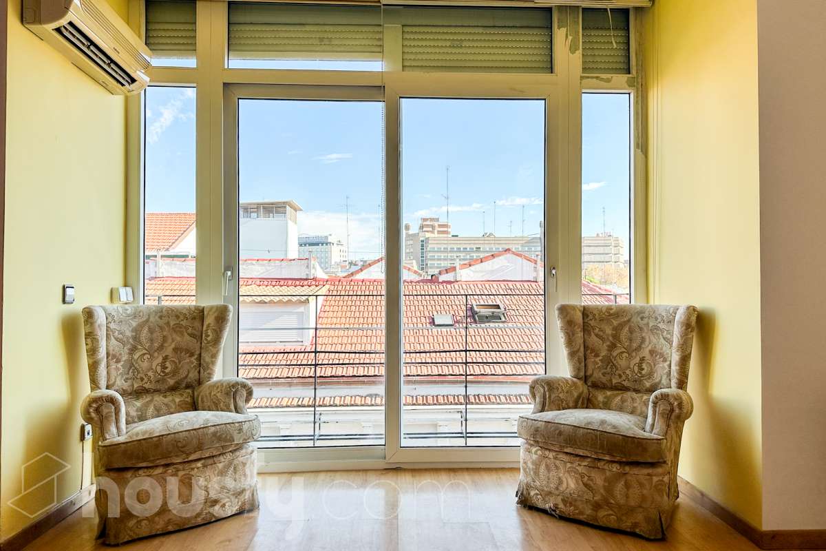 Piso en venta en C. Canillas, Chamartín, Madrid-0
