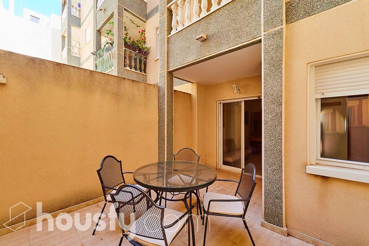 Piso en venta en Calle Cartajena,  Guardamar del Segura-0