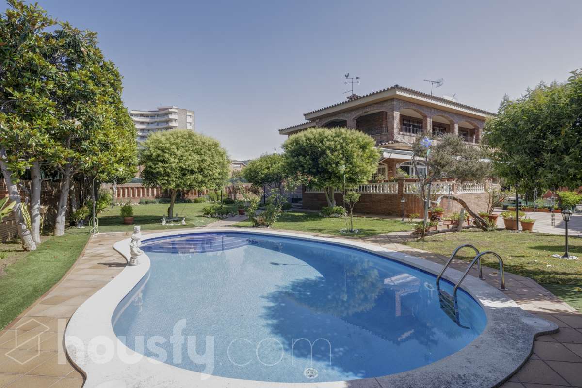 Casa en venta en RD CATALUNYA,  Vilassar de Mar-0