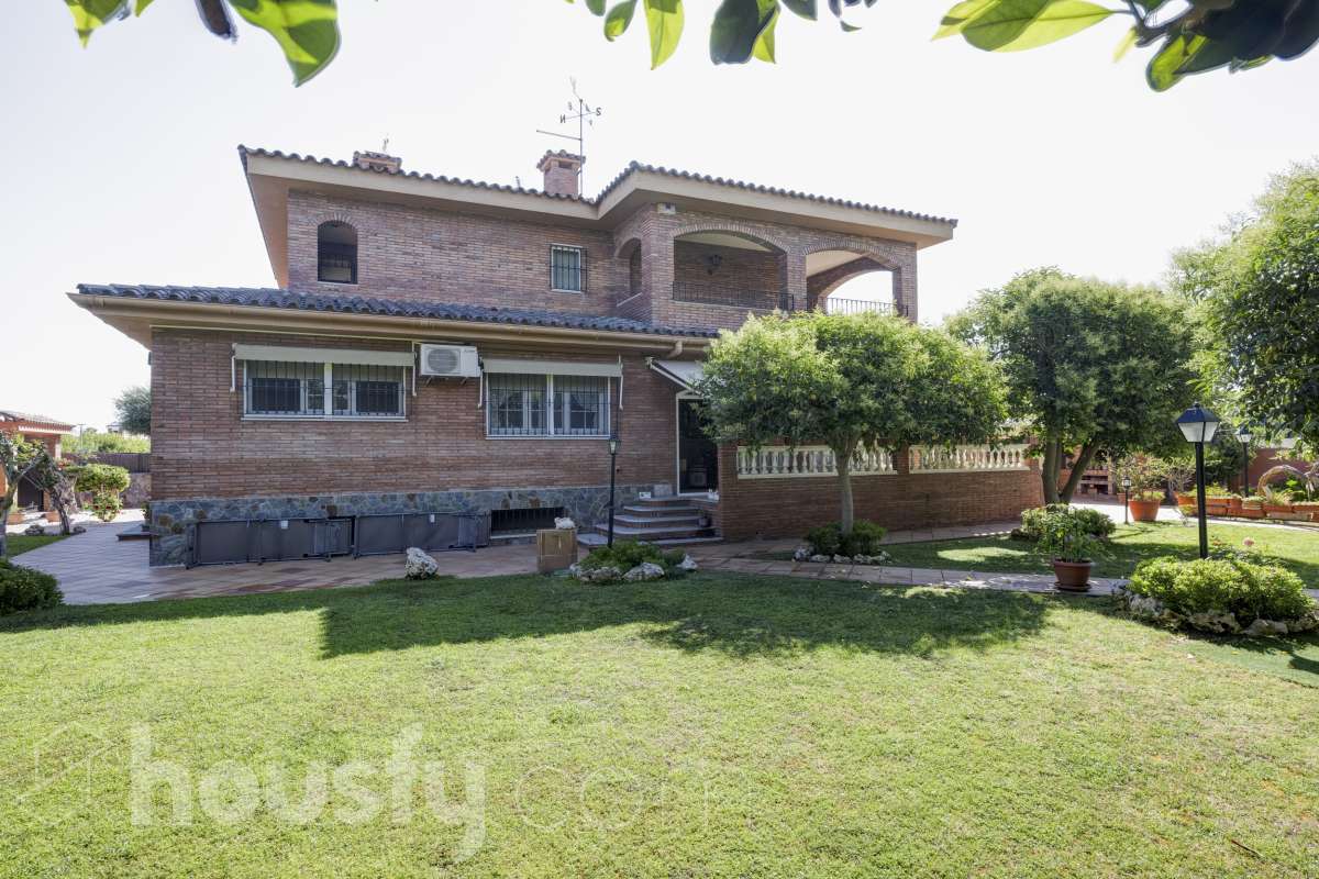 Casa en venta en RD CATALUNYA,  Vilassar de Mar-1