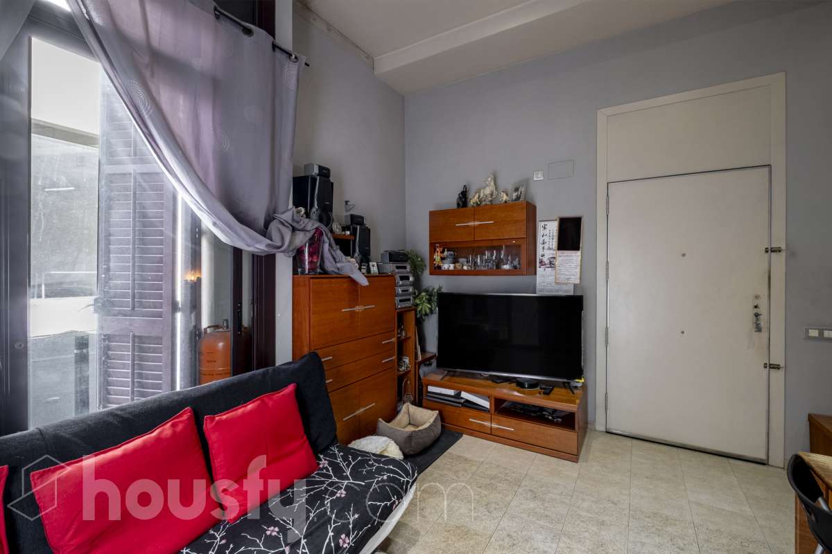 Piso en venta en CL CROS, Sants-Montjuïc, Barcelona-4