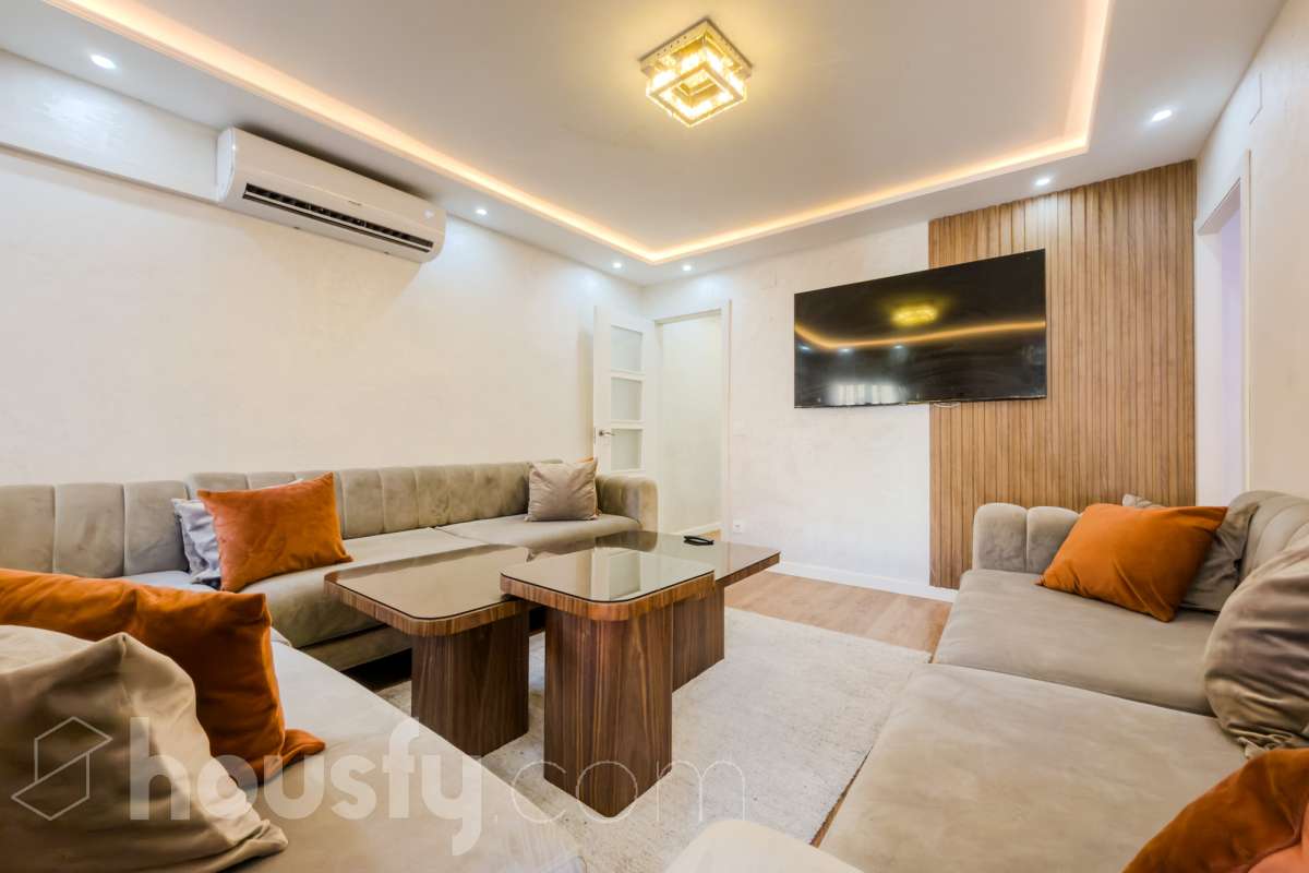 Piso en venta en CL MONTURIOL,  Santa Coloma de Gramenet-2